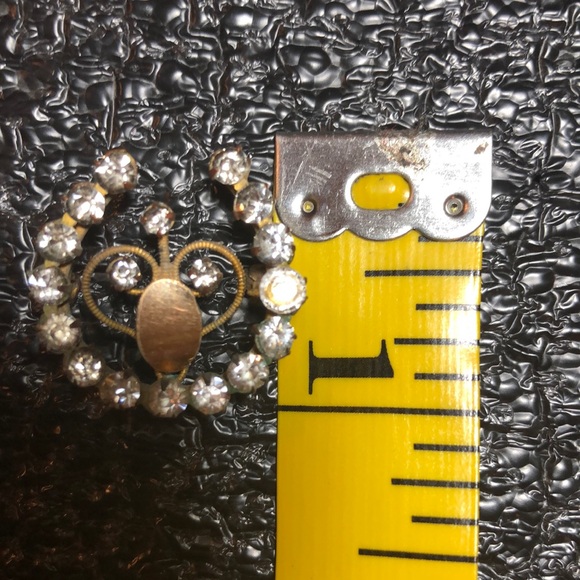 Antique Little C-Clasp Brooch - Picture 8 of 8